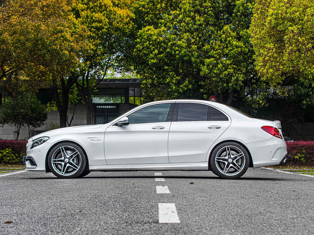 奔馳 奔馳C級(jí)AMG  2015款 AMG C 63圖片