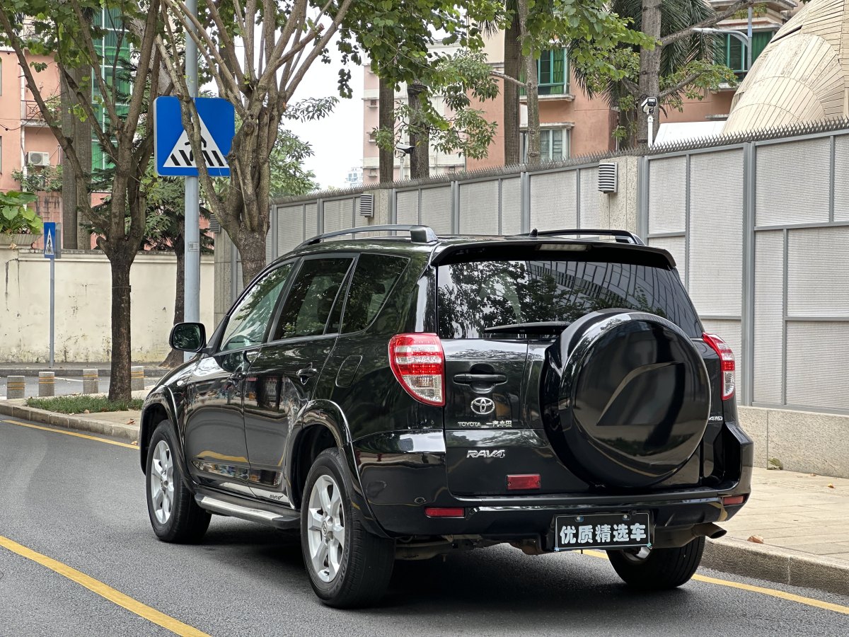 豐田 RAV4榮放  2010款 2.4L 自動豪華升級版圖片