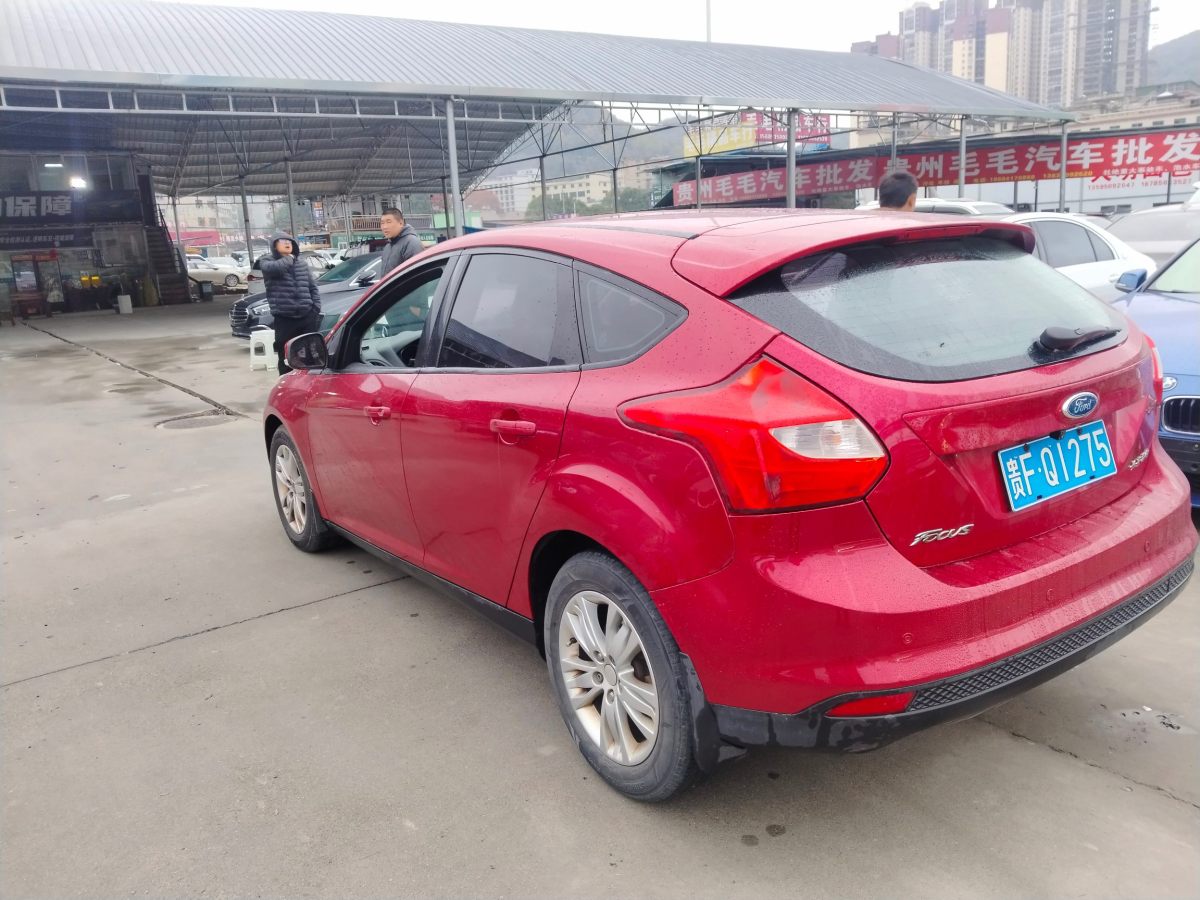 福特 ?？怂? 2012款 兩廂 1.6L 自動舒適型圖片