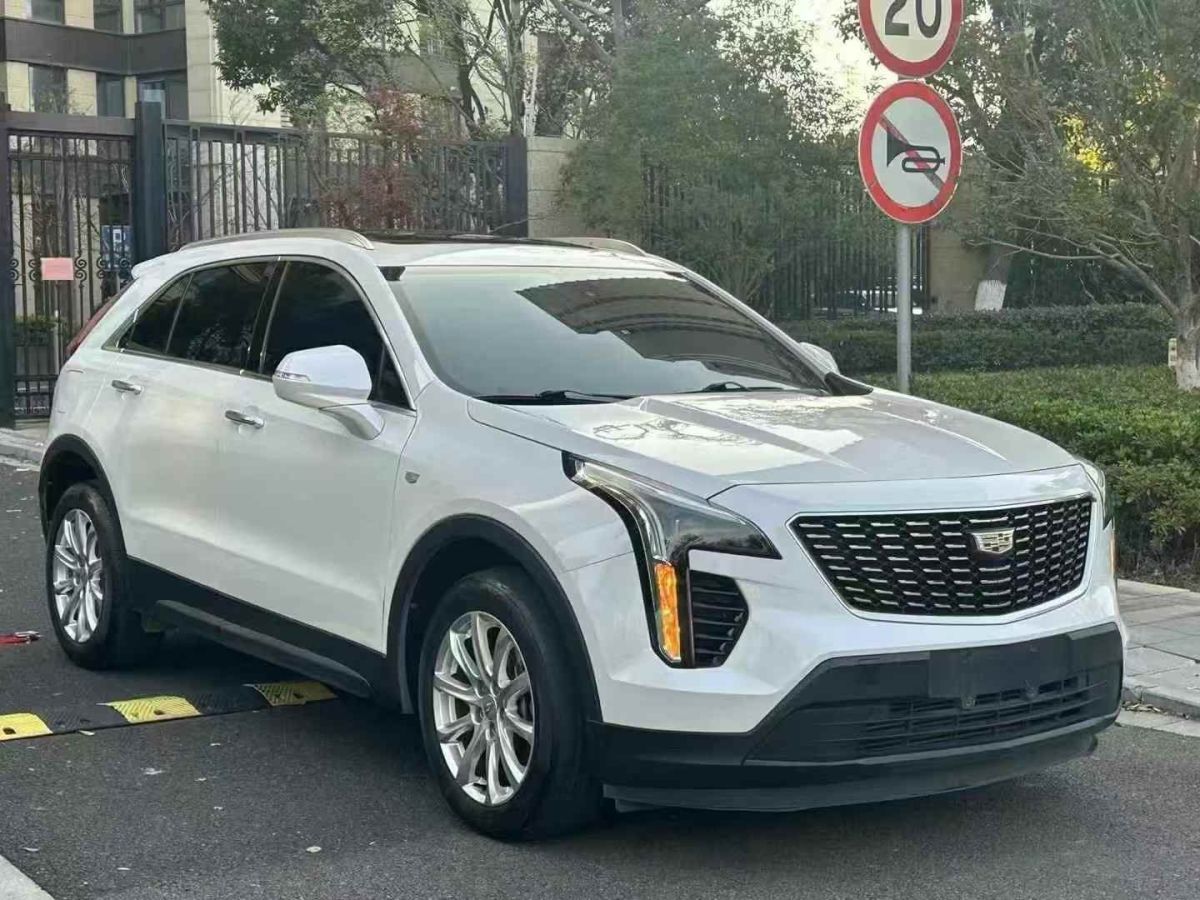 凱迪拉克 CT6  2019款 28T 豪華型圖片