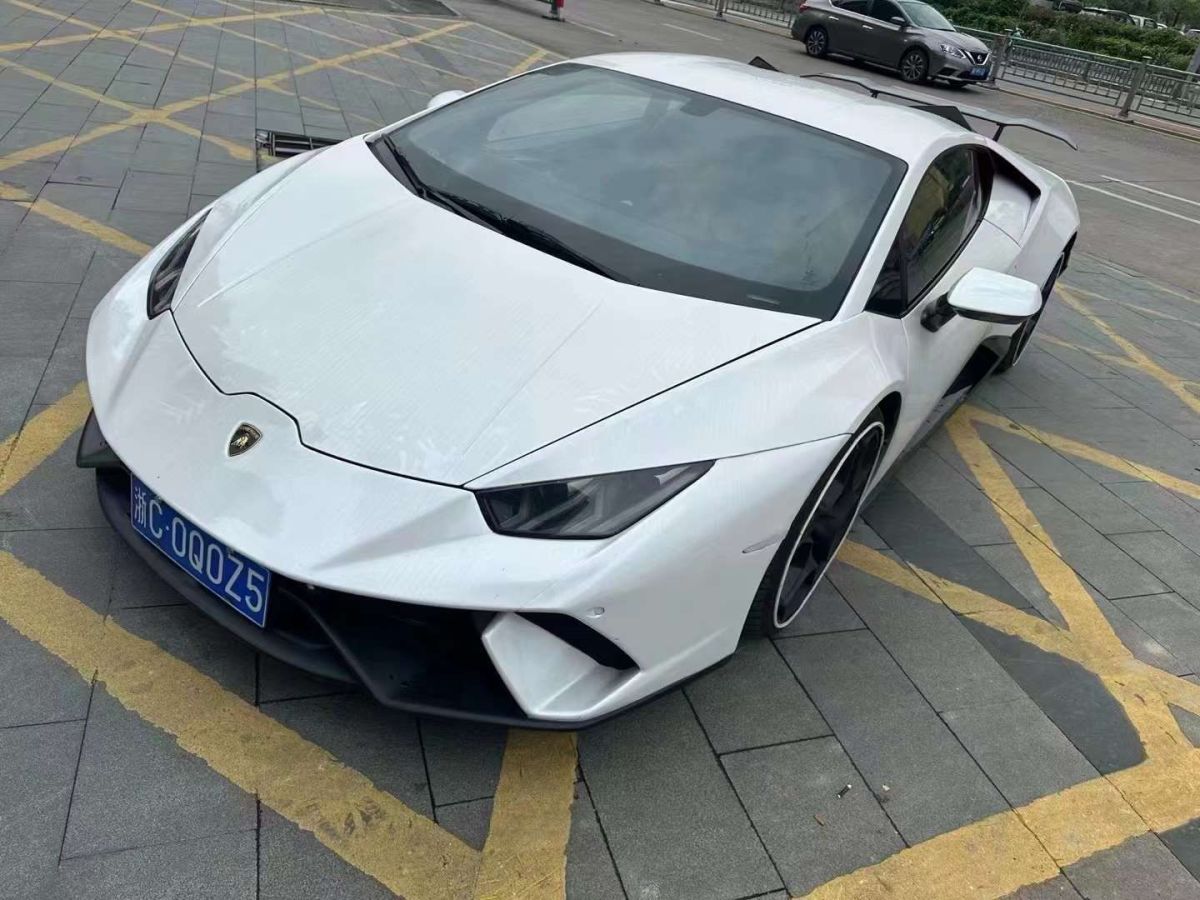 蘭博基尼 Aventador  2017款 Aventador S圖片