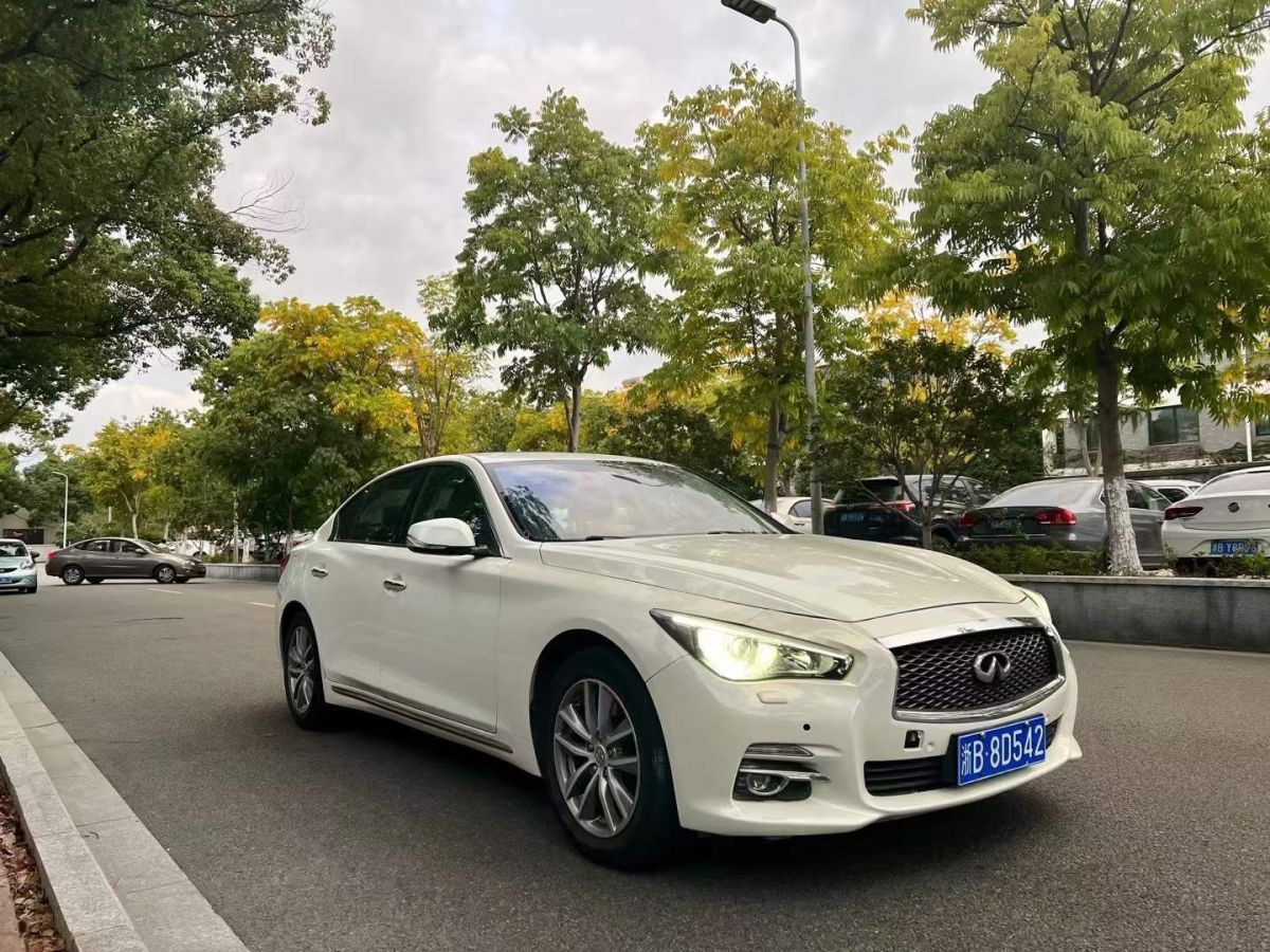 英菲尼迪 q50l 2015款 q50l 2.0t 悅享版圖片