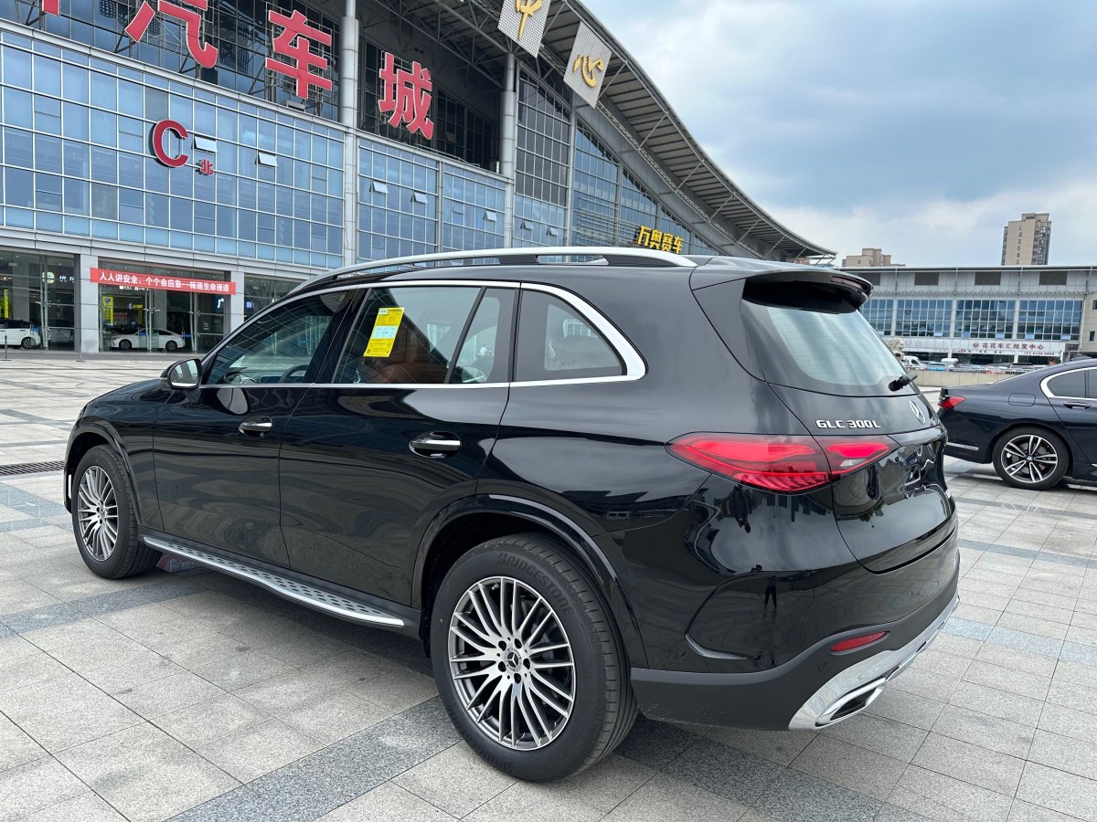 2024年9月奔馳 奔馳GLC  2023款 改款 GLC 300 L 4MATIC 動感型 5座