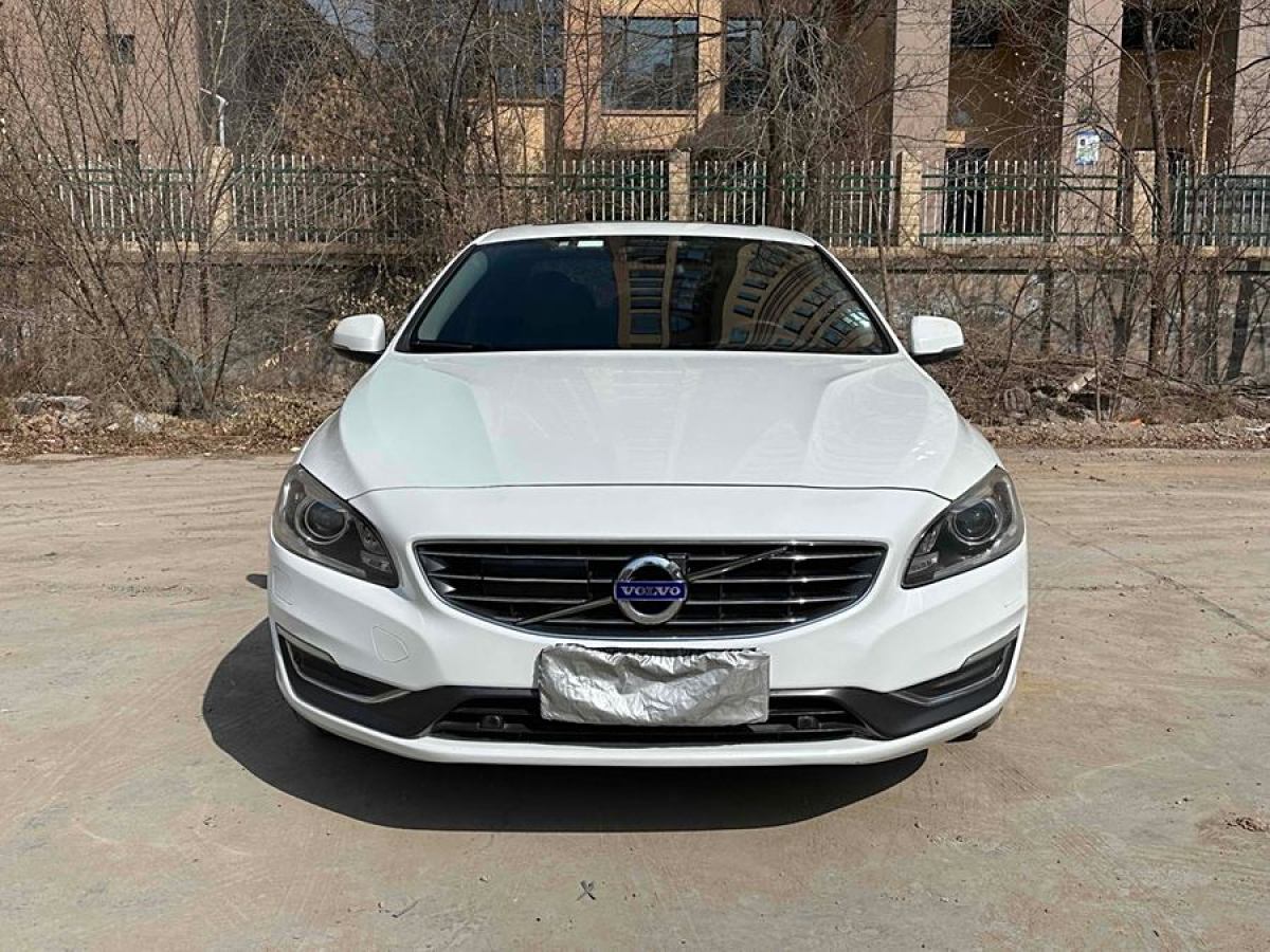 沃爾沃 S60  2016款 L 2.0T T4 智遠(yuǎn)版圖片