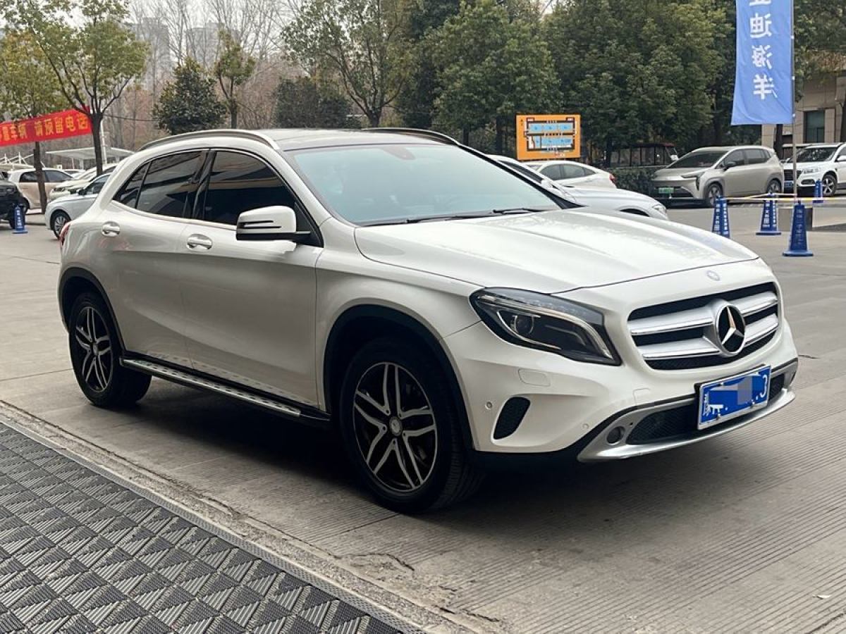 奔馳 奔馳GLA  2015款 GLA 220 4MATIC 時尚型圖片