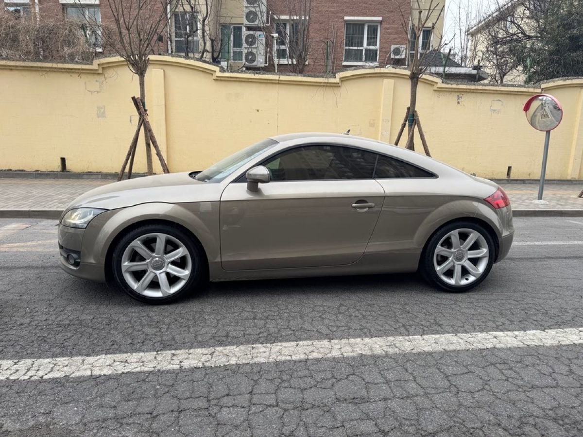 奧迪 奧迪TT  2008款 TT Coupe 2.0TFSI圖片