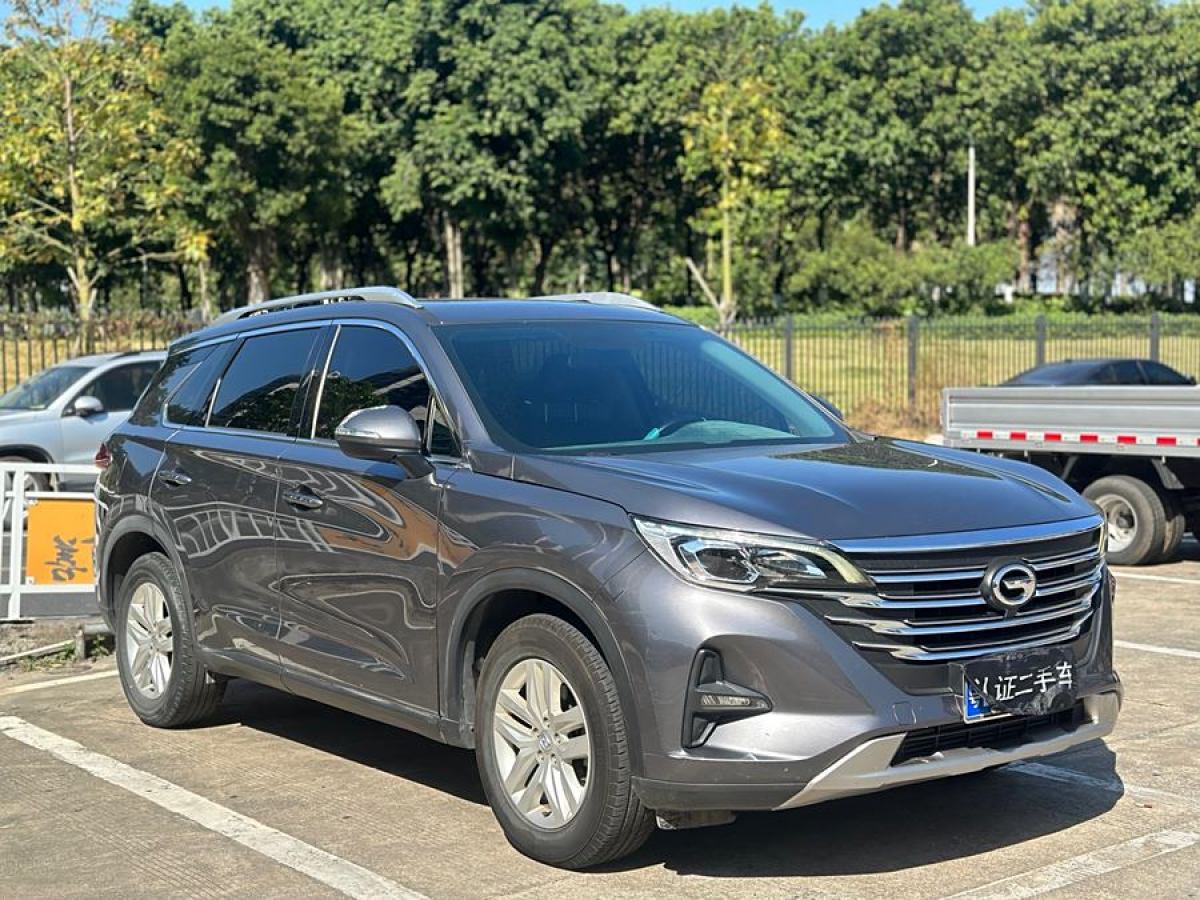 廣汽傳祺 GS5  2019款 270T 自動(dòng)精英版圖片