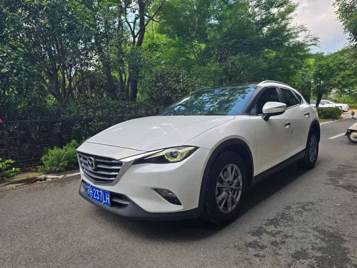 馬自達(dá) CX-4  2018款 2.0L 自動兩驅(qū)藍(lán)天品位升級版圖片