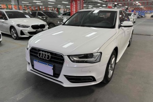 奥迪A4L 奥迪 35 TFSI 自动标准型