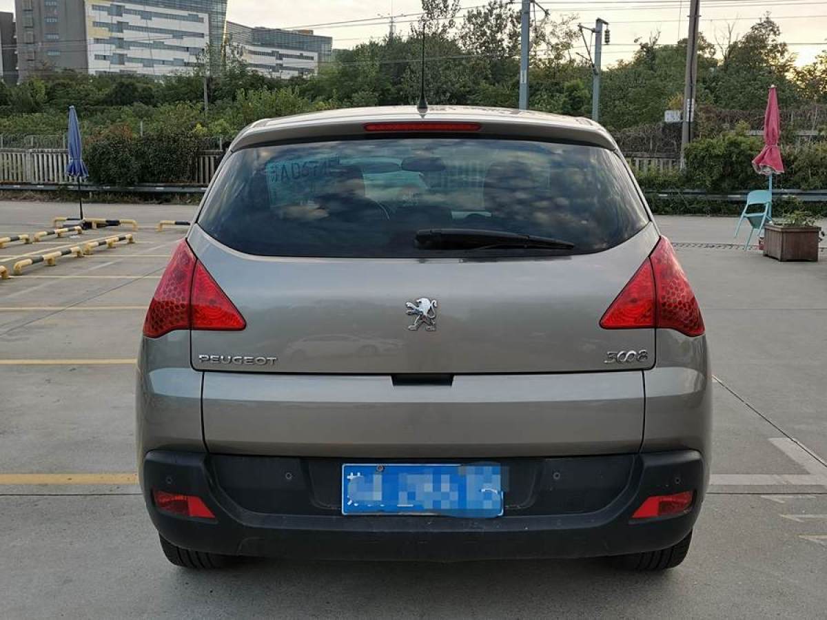 標(biāo)致 3008  2011款 1.6T 豪華型圖片