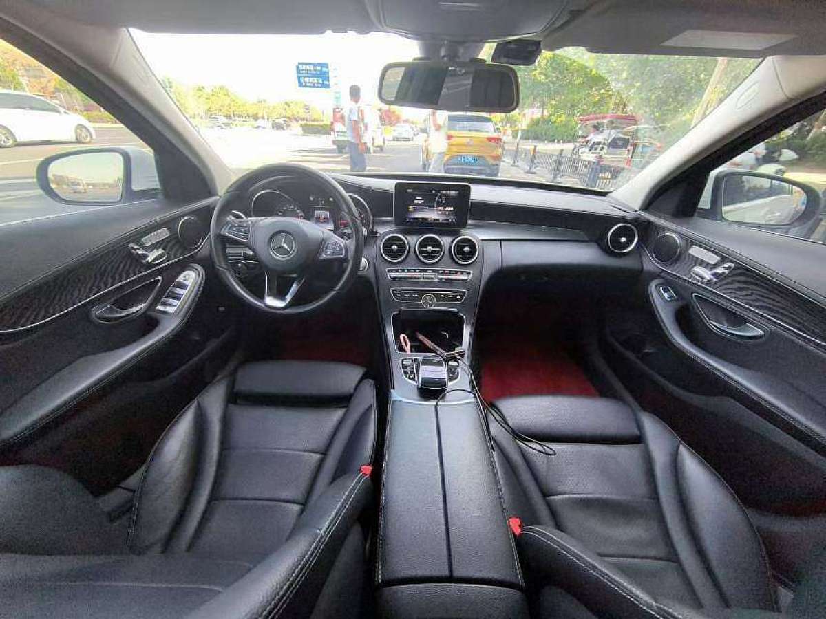 奔驰 奔驰C级  2017款 C 200 L 运动版图片