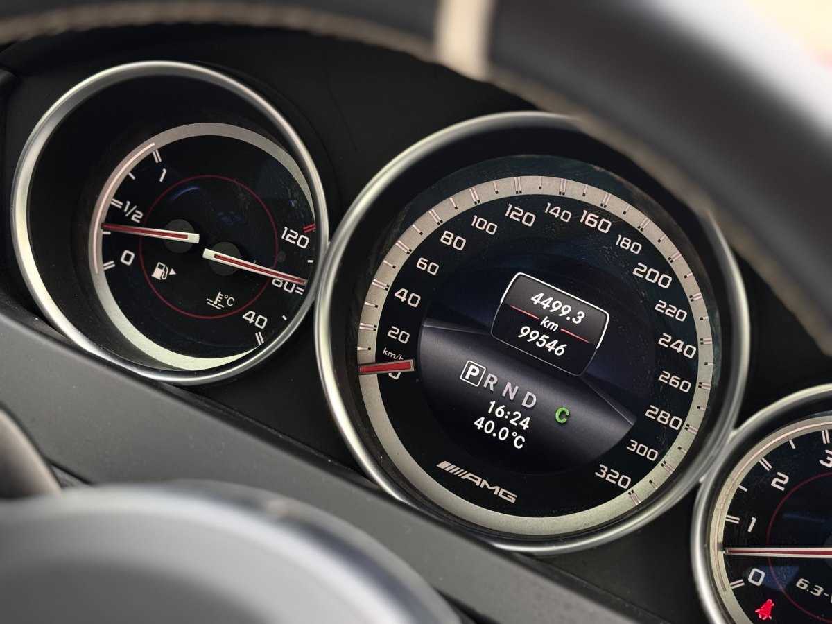奔馳 奔馳C級(jí)AMG  2014款 AMG C 63 Edition 507圖片