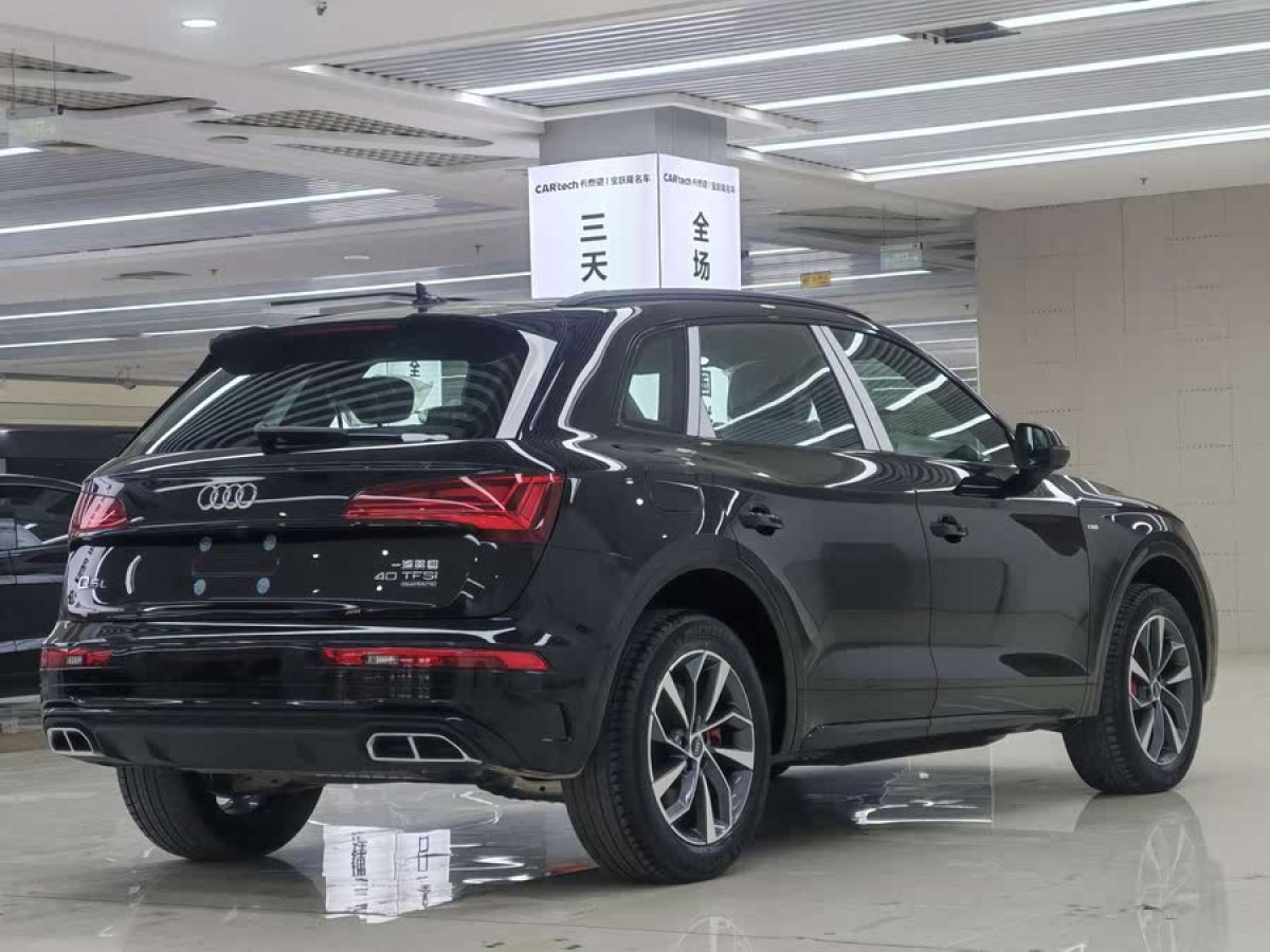 奧迪 奧迪Q5L  2024款 40 TFSI 豪華動感型圖片