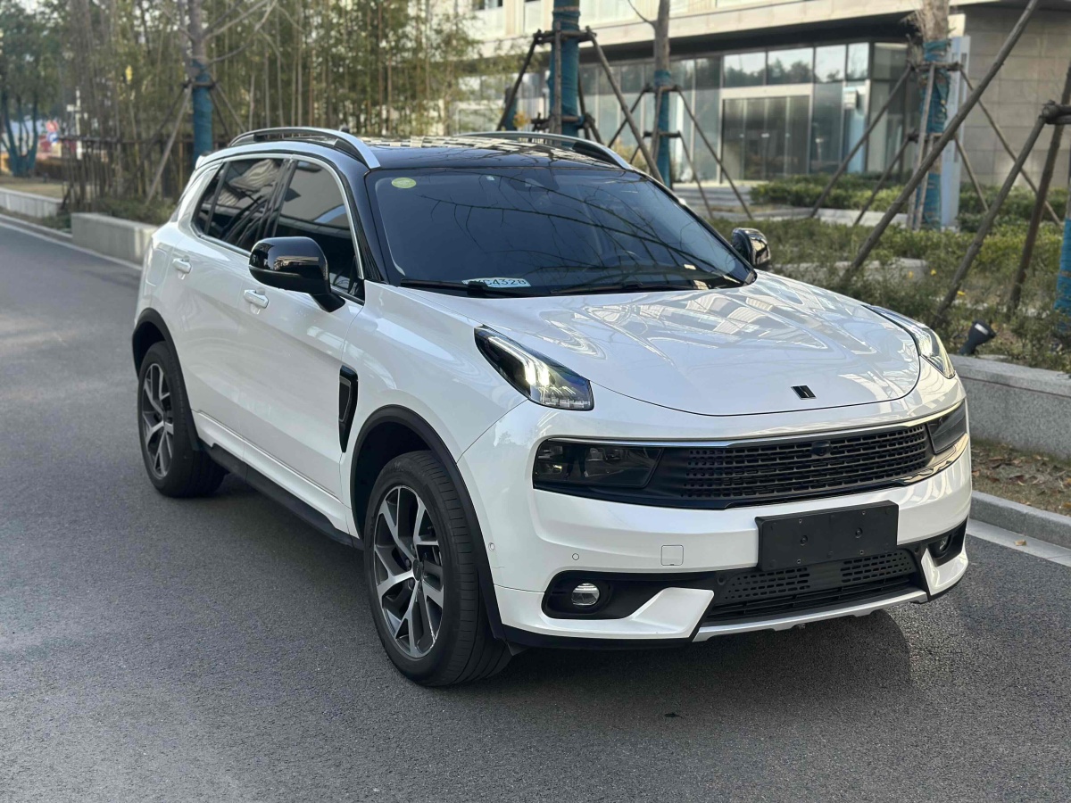 領(lǐng)克 領(lǐng)克01新能源  2019款 1.5T PHEV Pro圖片