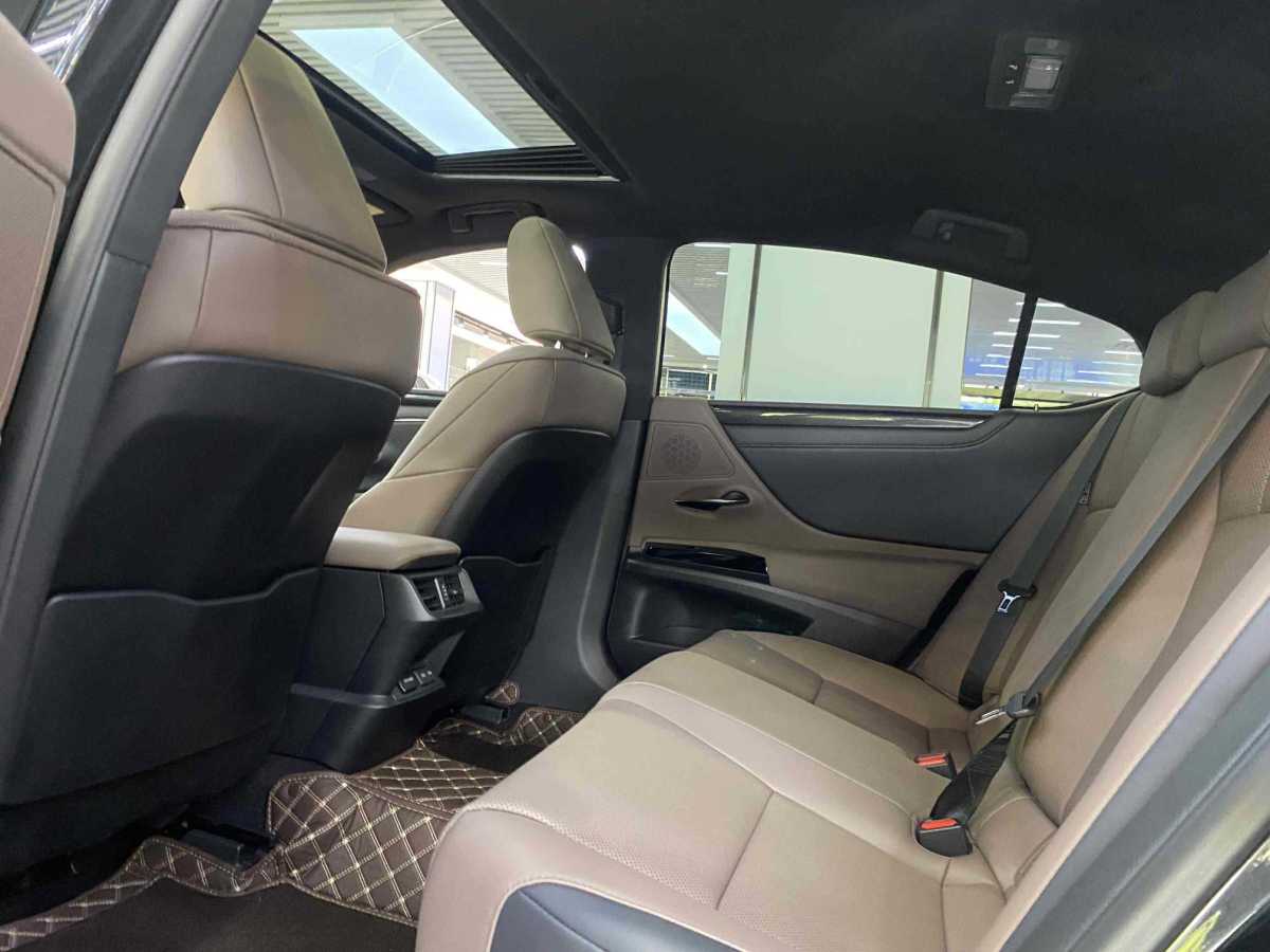 Lexus ES2023 200 Excellence Edition图片