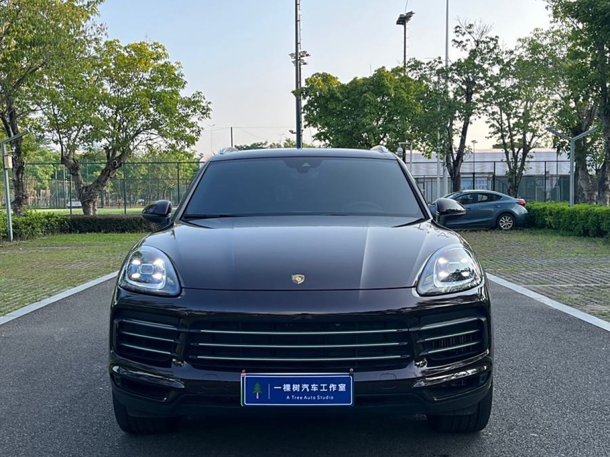 2022年7月保時捷 Cayenne新能源  2022款 Cayenne E-Hybrid 2.0T 鉑金版