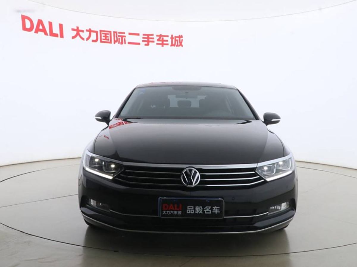 大眾 邁騰  2019款  330TSI DSG 領(lǐng)先型 國VI圖片