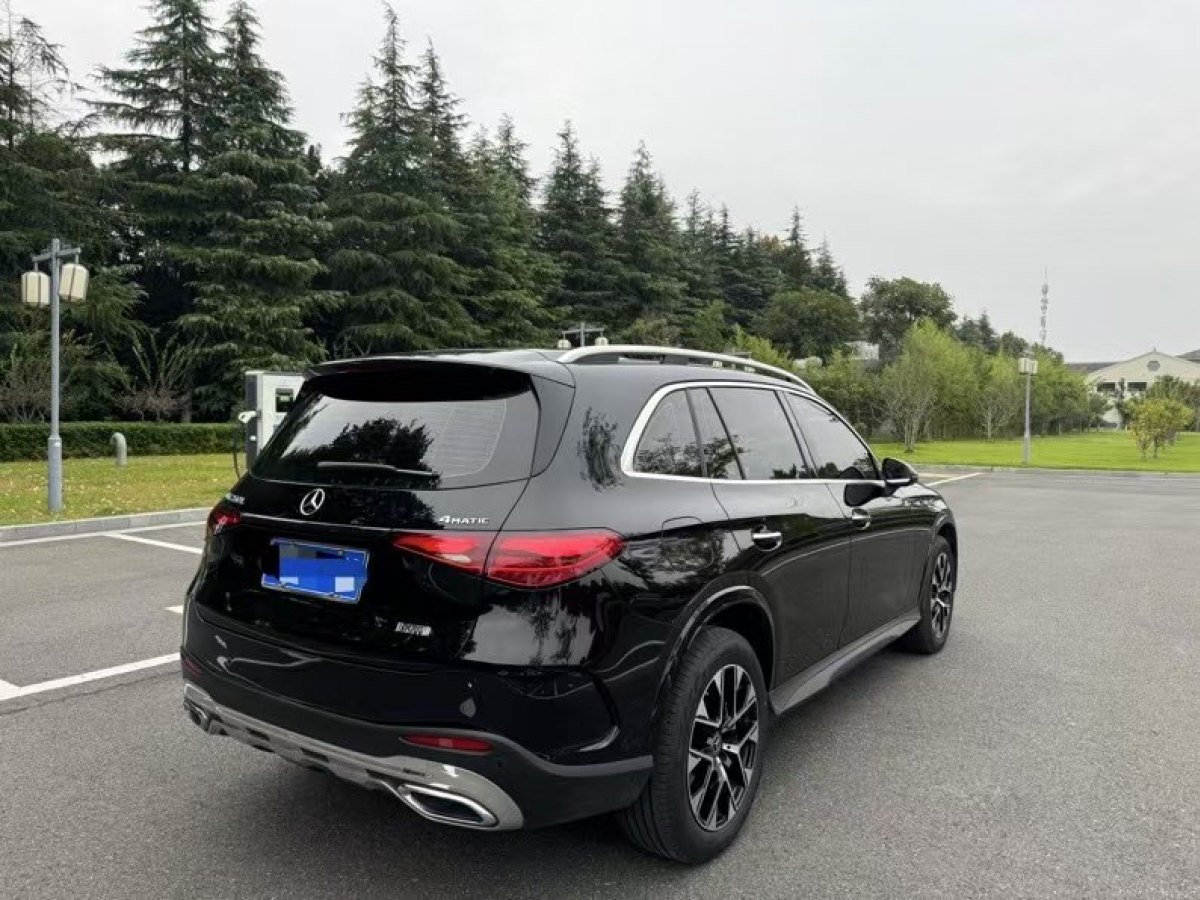 奔馳 奔馳GLC  2023款 改款 GLC 260 L 4MATIC 豪華型 5座圖片