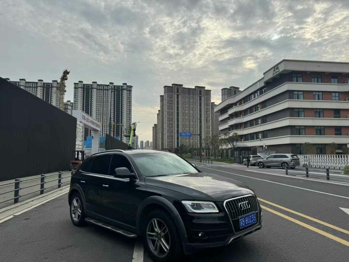 奧迪 奧迪Q5  2017款 Q5 2.0T FSI Premium Plus 美規(guī)版圖片