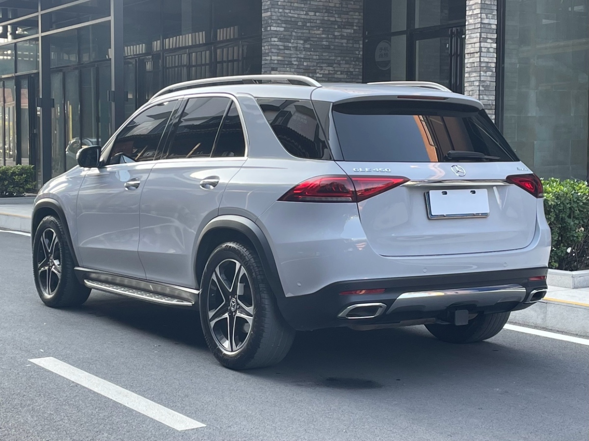 奔馳 奔馳GLE  2020款 改款 GLE 450 4MATIC 豪華型圖片