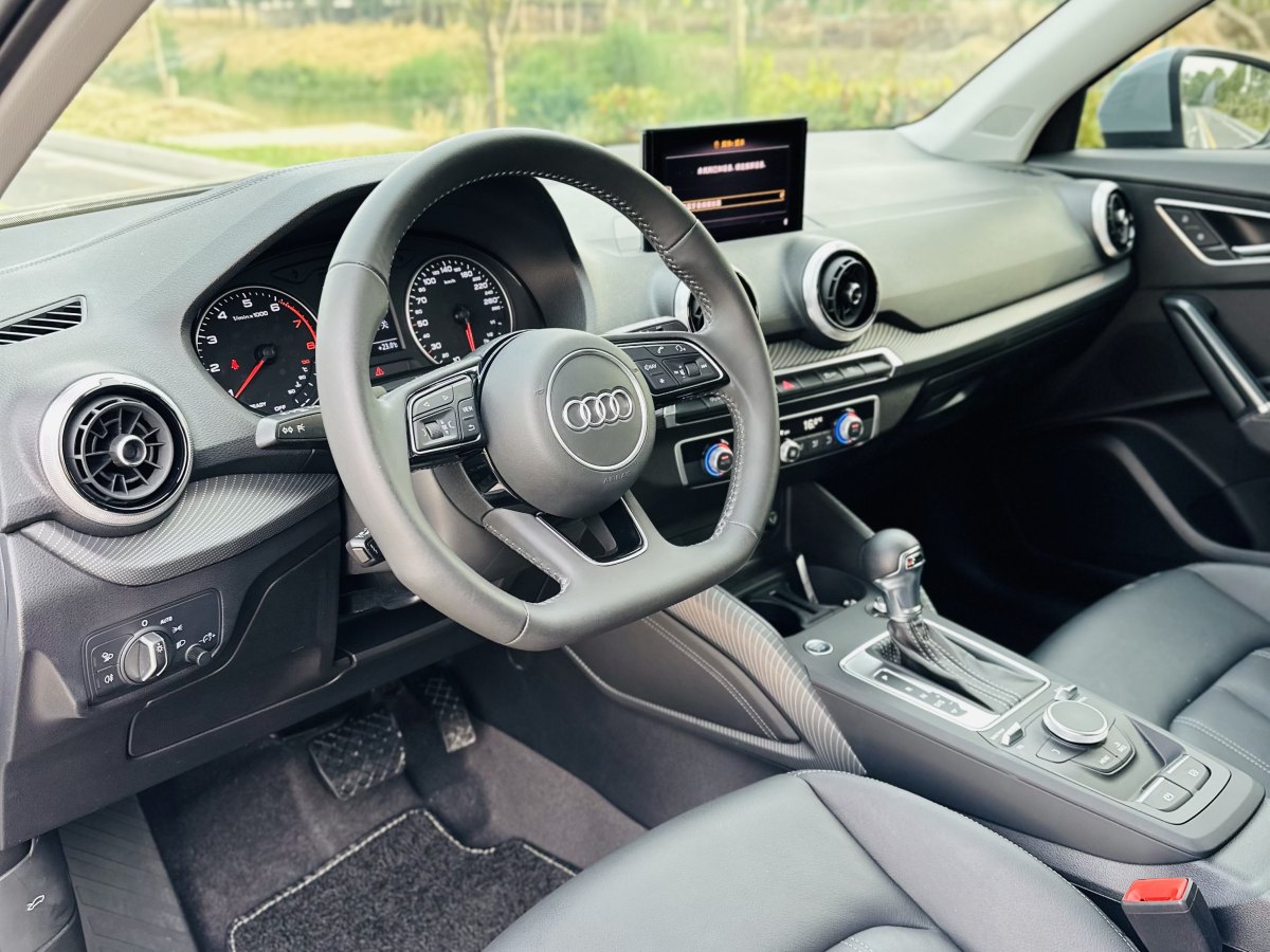 奧迪 奧迪Q2L  2024款 改款 35TFSI 進取動感型圖片