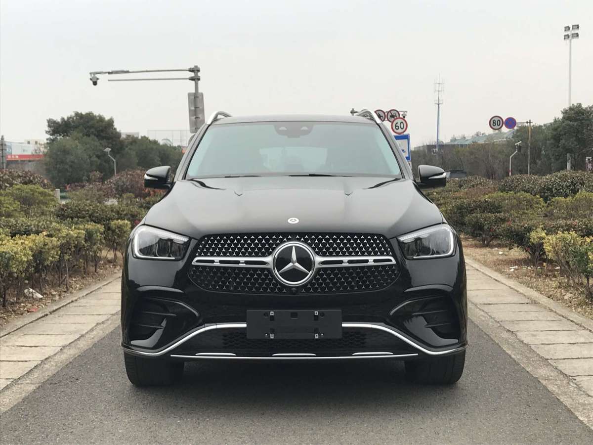 奔馳 奔馳GLE  2024款 GLE 350 4MATIC 時(shí)尚型圖片