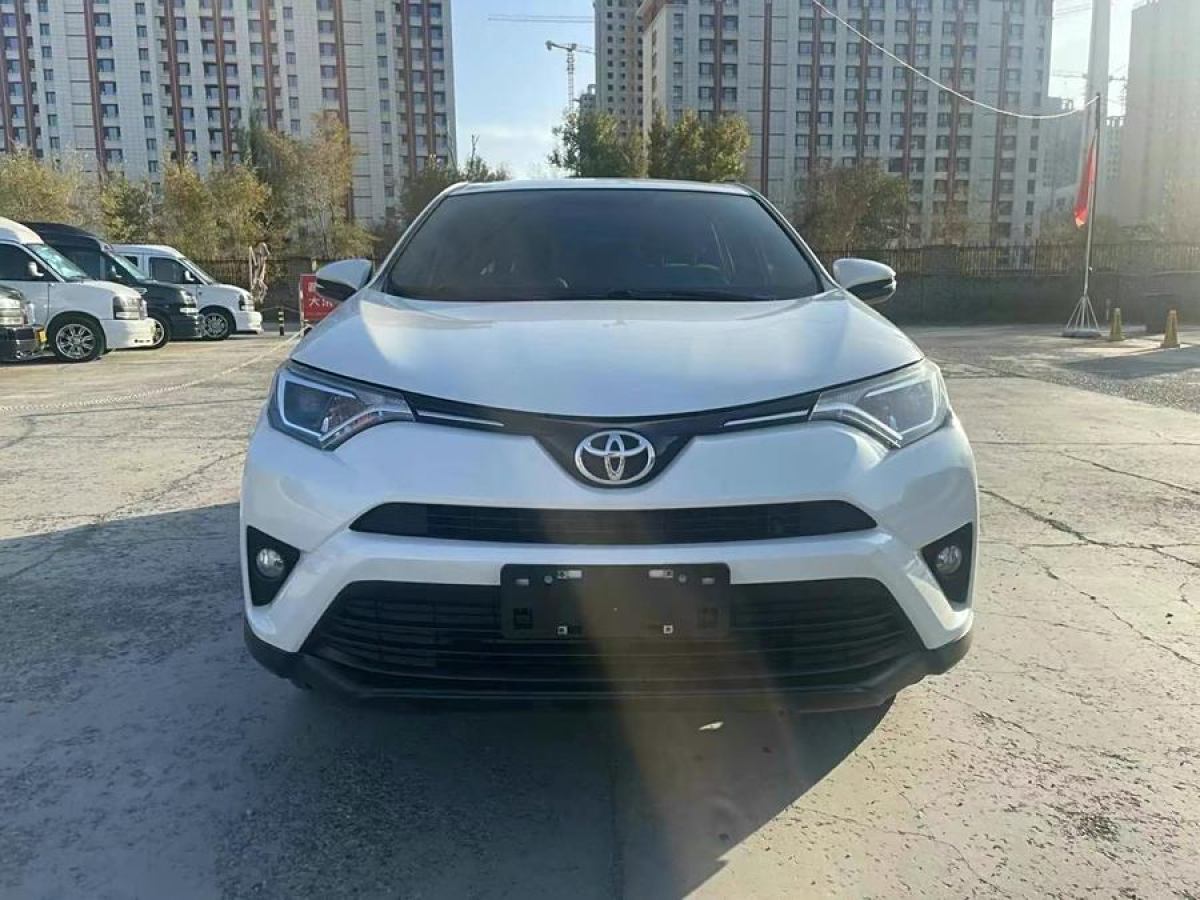 豐田 RAV4榮放  2019款  2.0L CVT兩驅(qū)都市版 國VI圖片