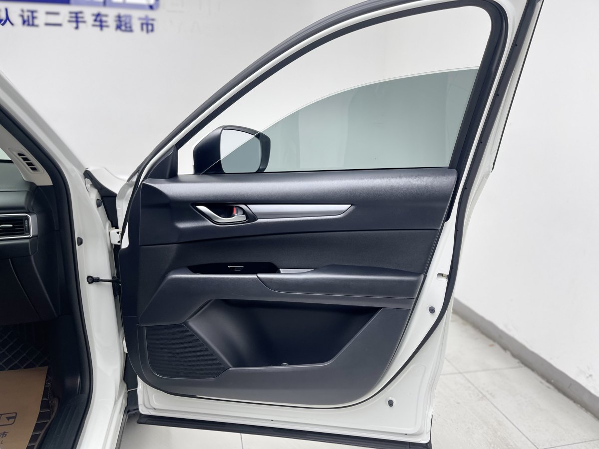 馬自達(dá) CX-5  2022款 2.0L 自動(dòng)兩驅(qū)舒適型圖片