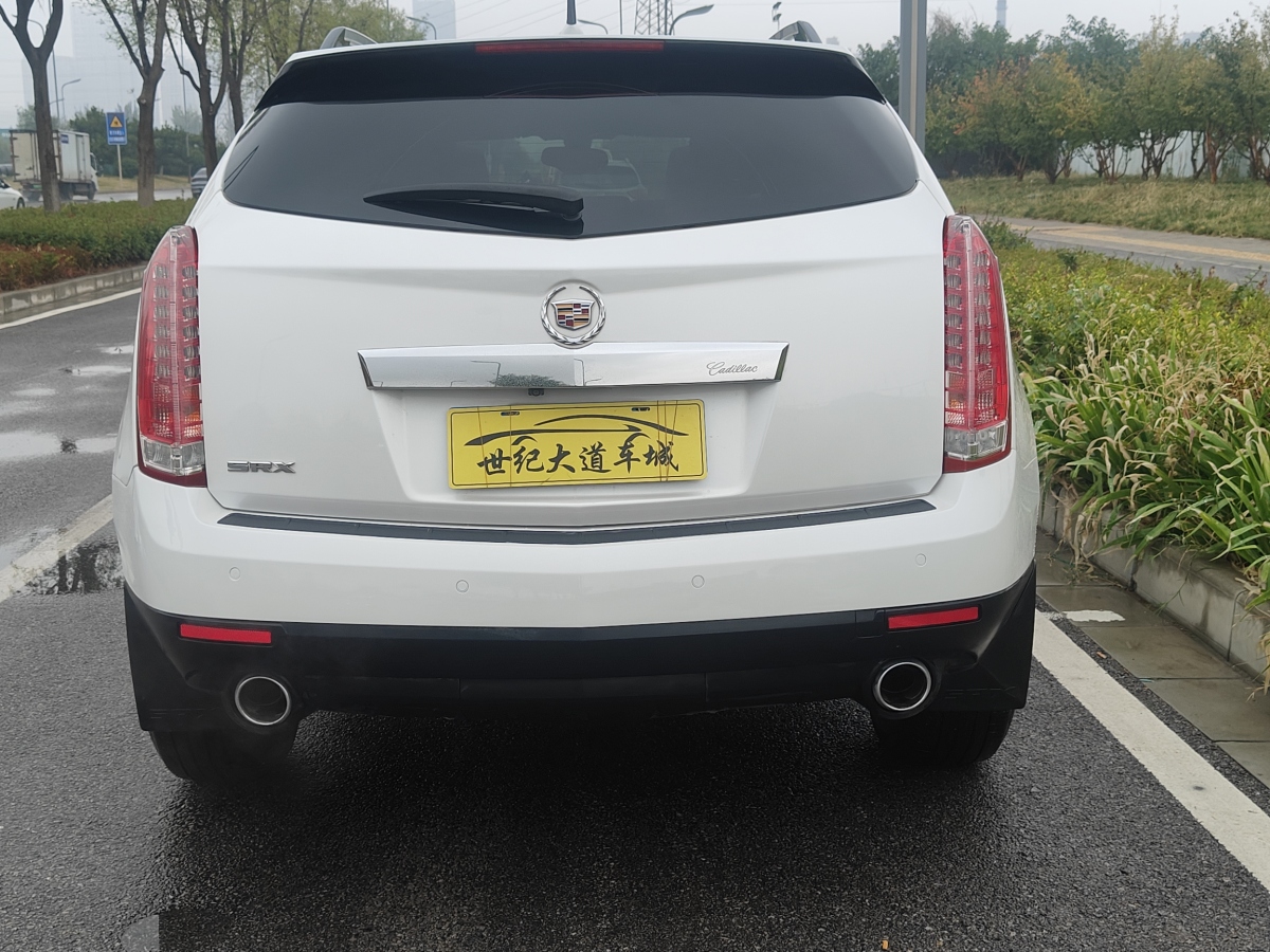 凱迪拉克 SRX  2014款 3.0L 精英型圖片