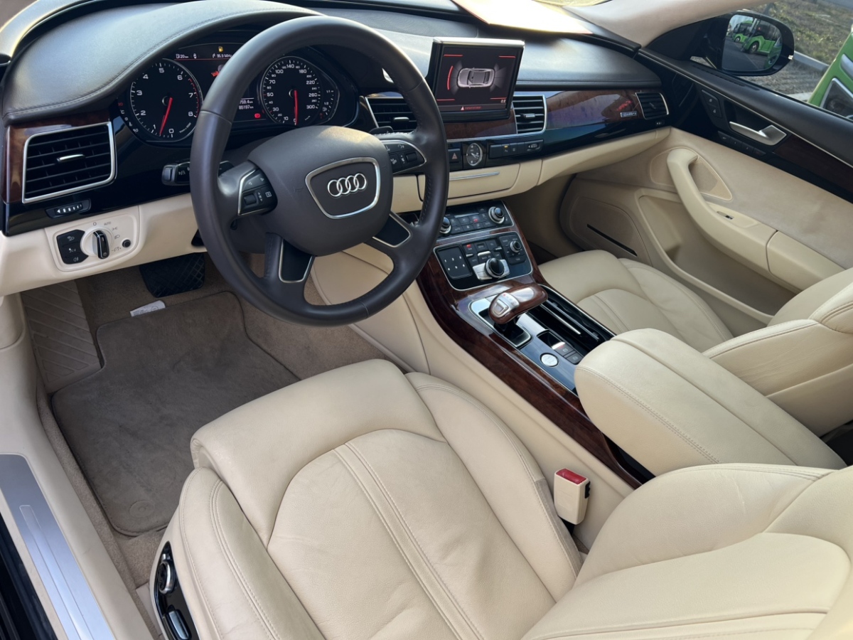 奧迪 奧迪A8  2011款 A8L 3.0 TFSI quattro舒適型(213kW)圖片