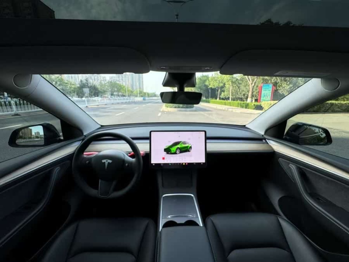 特斯拉 Model Y  2023款 后輪驅(qū)動版圖片