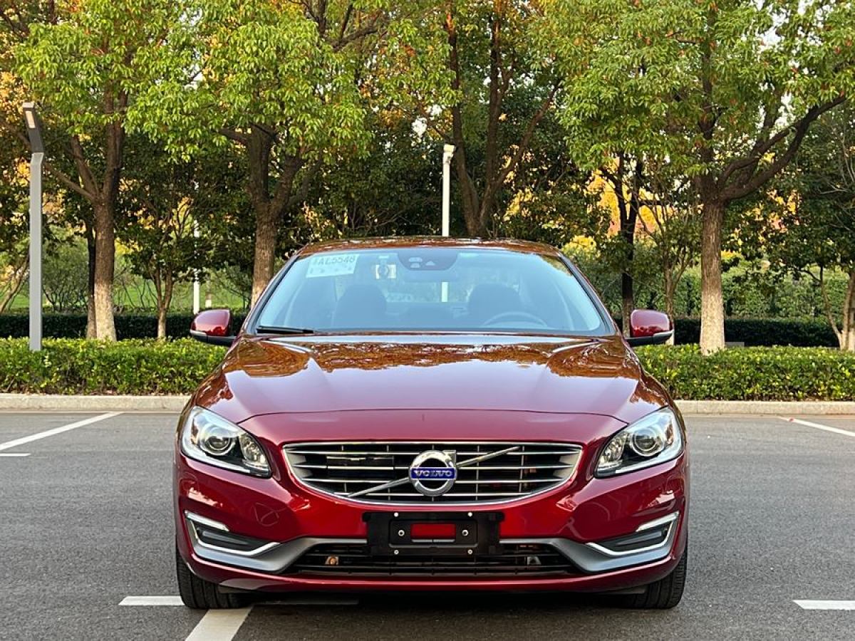 2015年10月沃爾沃 S60  2016款 S60L 2.0T T5 智越版