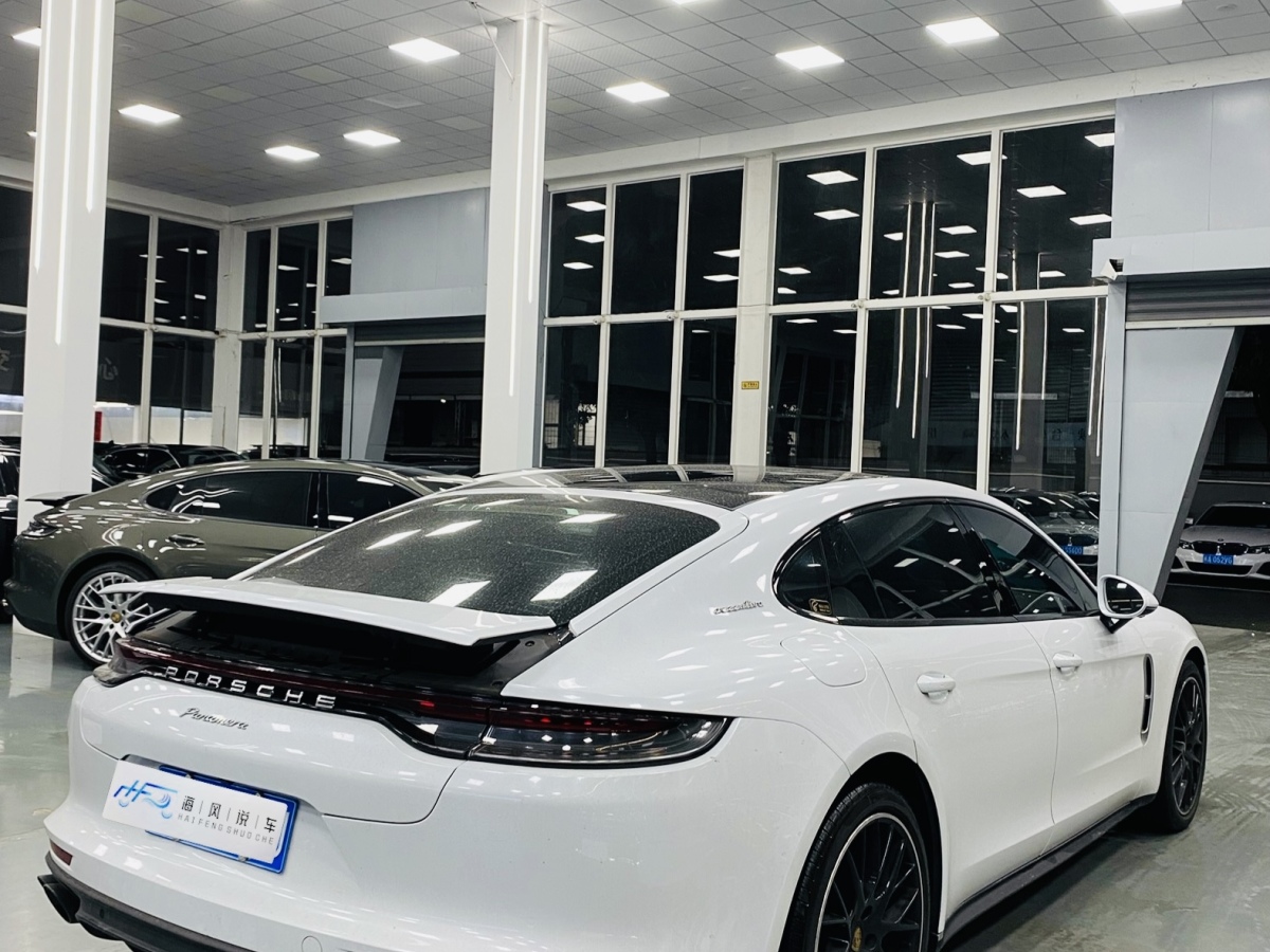 保時(shí)捷 Panamera  2022款 Panamera 行政加長(zhǎng)版 2.9T圖片