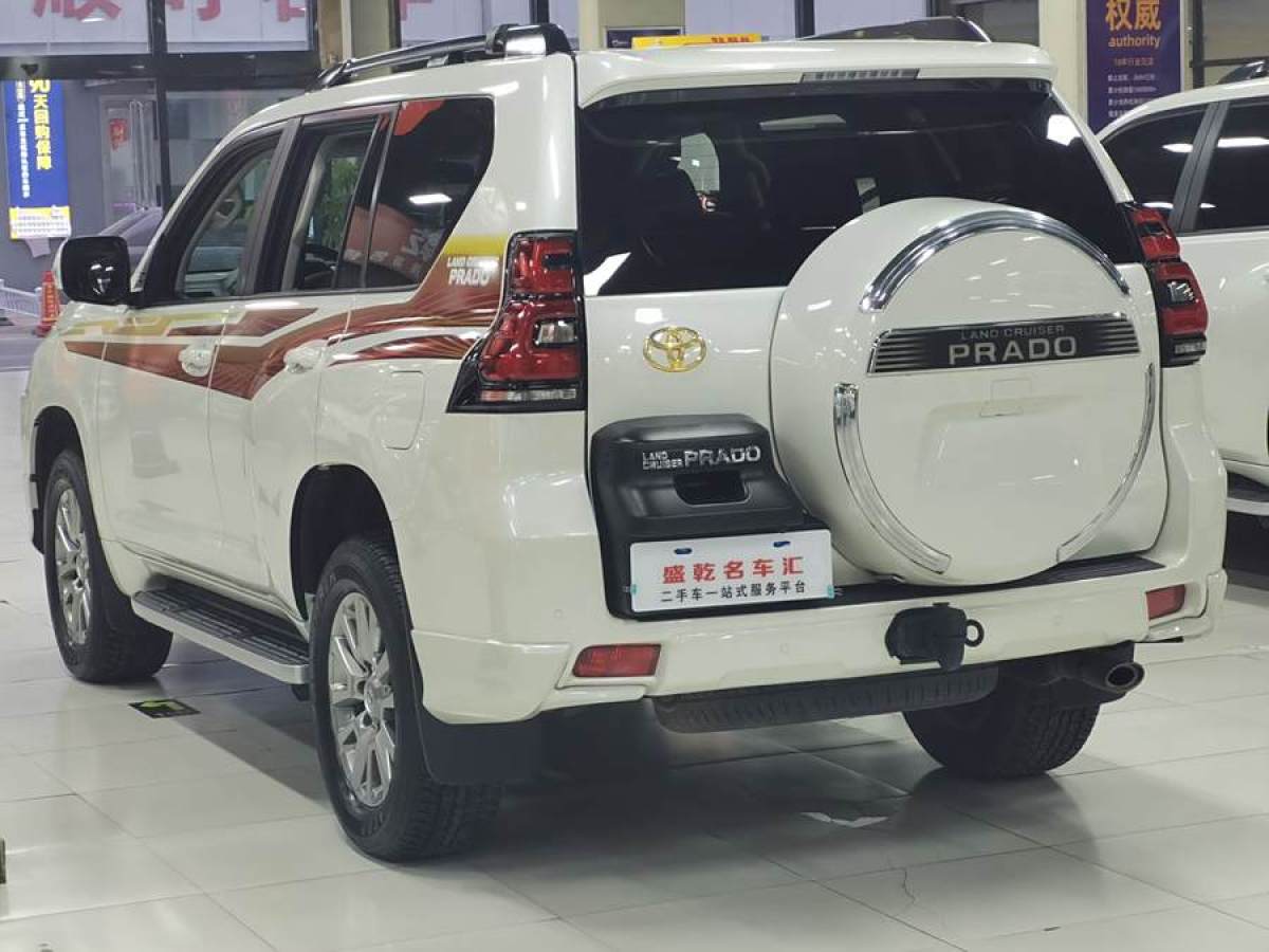 豐田 普拉多  2019款 3.5L 自動TX-L尊享版后掛備胎圖片