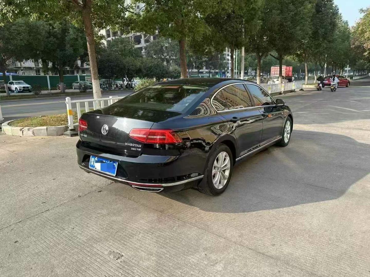 大眾 邁騰  2017款 280TSI DSG 領(lǐng)先型圖片