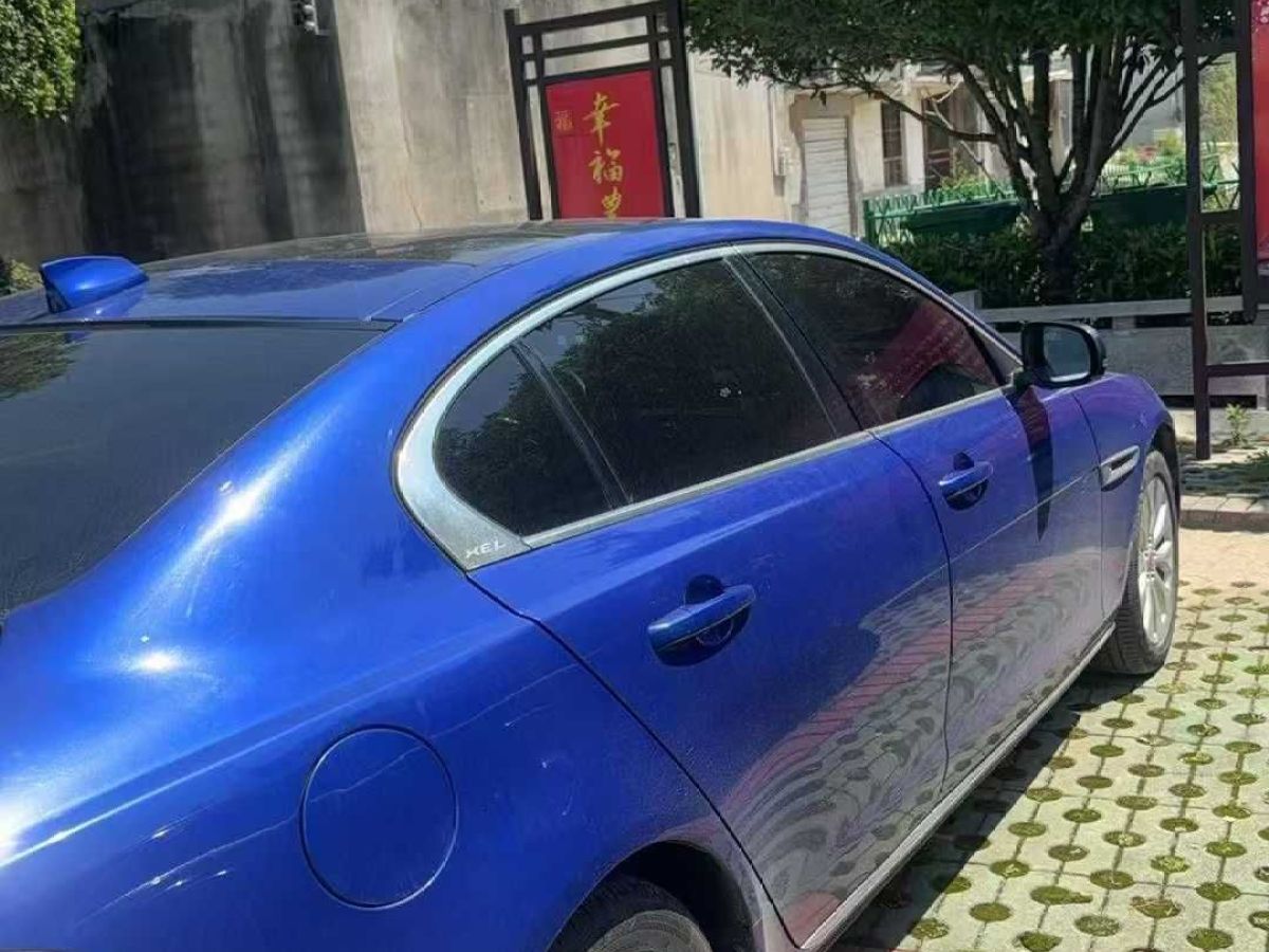 捷豹 XE  2019款 2.0T 300PS 四驅(qū)Landmark Edition圖片