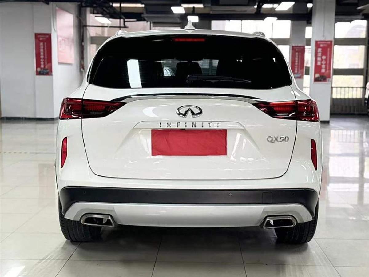 2019年11月英菲尼迪 QX50  2018款 2.0T 兩驅(qū)時(shí)尚版