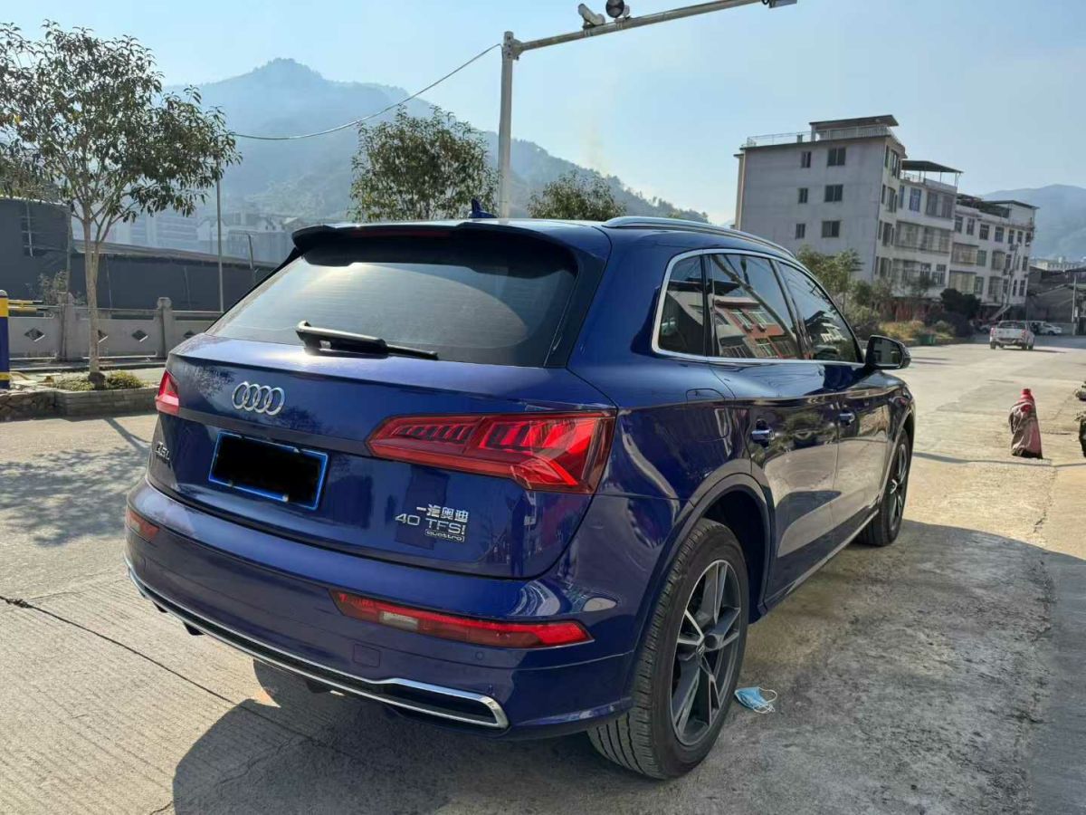 奧迪 奧迪Q3  2020款 35 TFSI 時尚動感型圖片