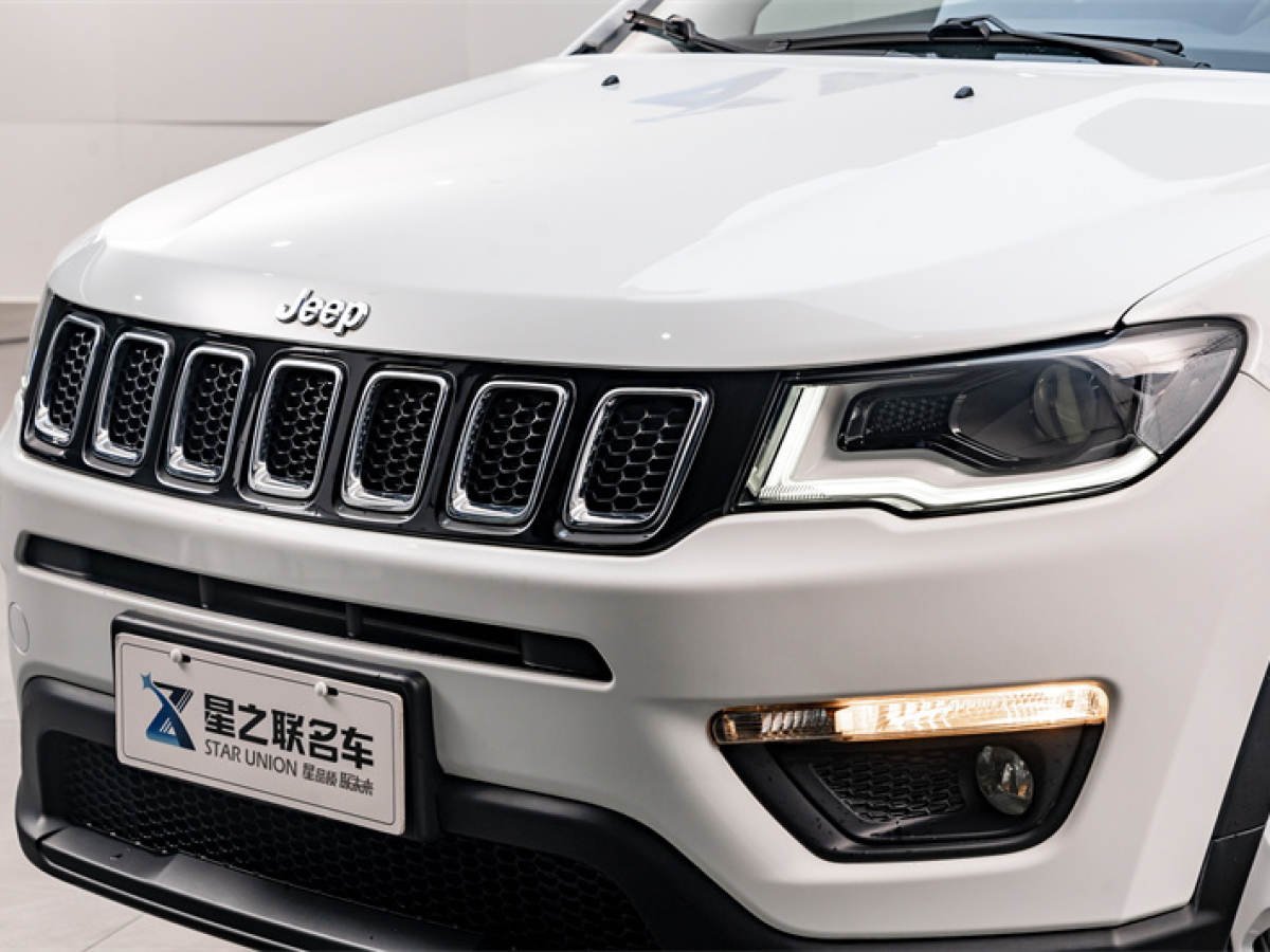 Jeep 指南者  2017款 200T 自動(dòng)家享版圖片