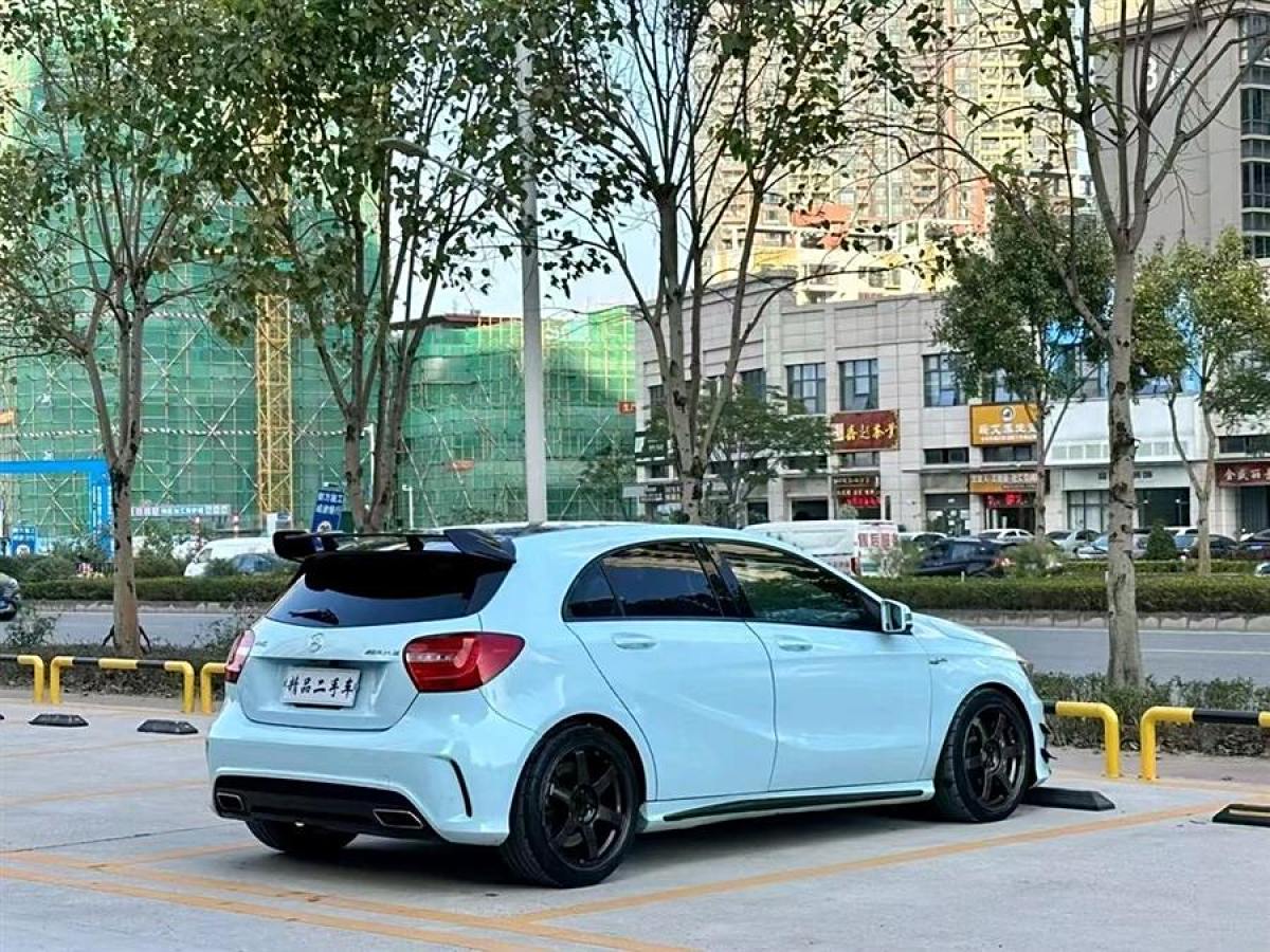 奔馳 奔馳A級(jí)AMG  2014款 AMG A 45 4MATIC圖片