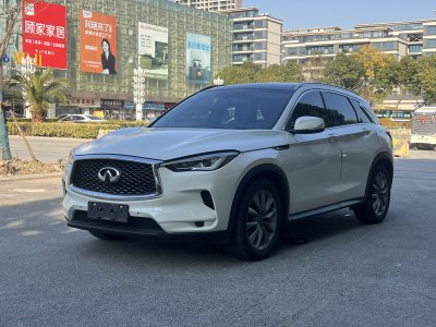 2020年8月 英菲尼迪 QX50 改款 2.0T 兩驅(qū)時尚版圖片