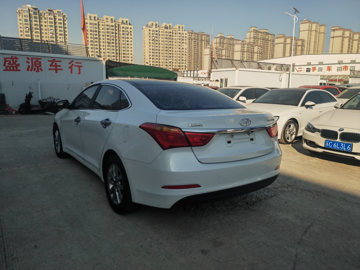 現(xiàn)代 名圖  2014款 1.8L 自動智能型GLS圖片