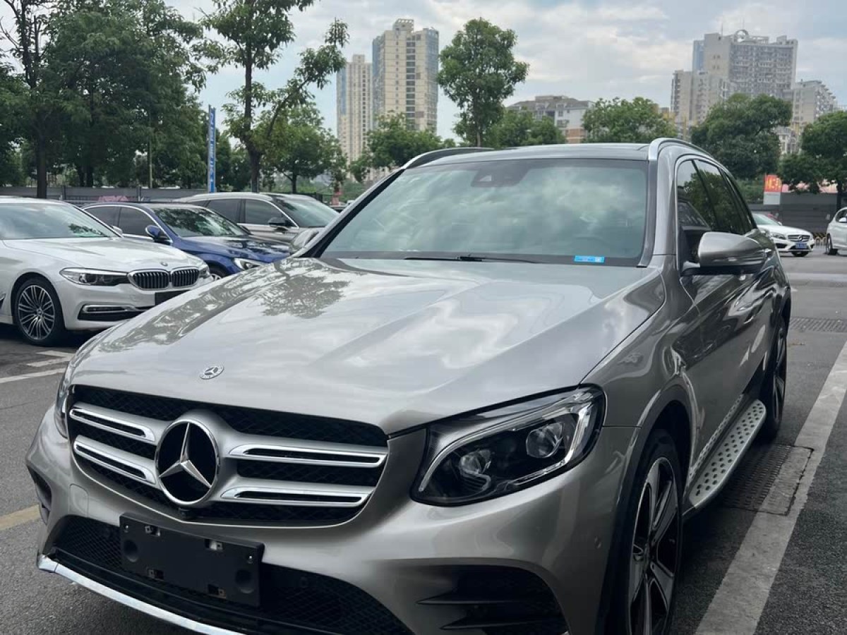 奔馳 奔馳GLC  2018款 改款 GLC 300 4MATIC 動(dòng)感型圖片