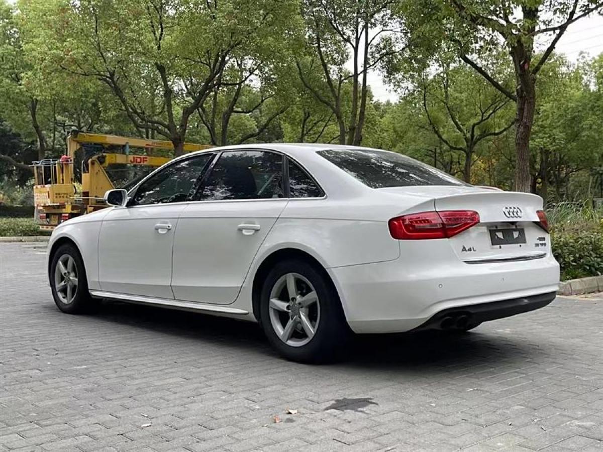 奧迪 奧迪A4L  2015款 35 TFSI 自動(dòng)舒適型圖片