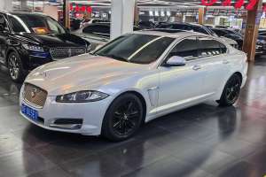 XF 捷豹 XF 2.0T 風(fēng)華版