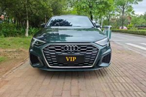 奧迪A3 奧迪 A3L Limousine 35 TFSI 時尚致雅型