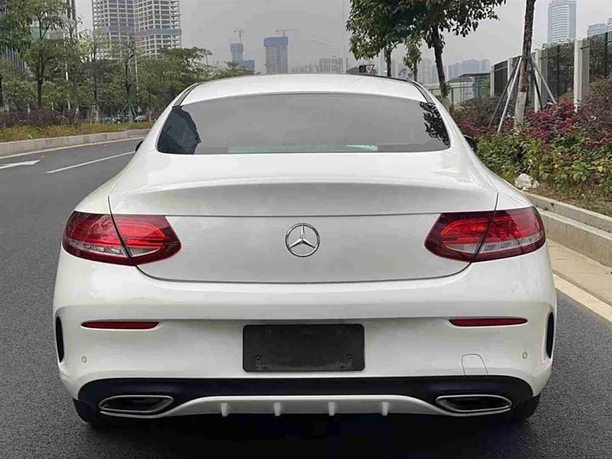 奔馳 奔馳C級(jí)  2018款 C 200 4MATIC 轎跑車圖片