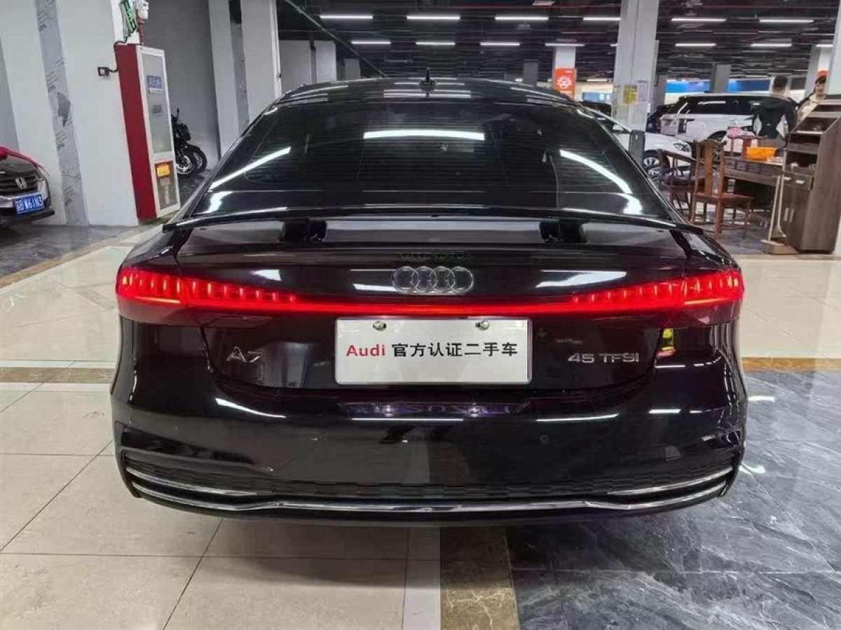 奧迪 奧迪A7  2023款 45 TFSI 臻選型圖片