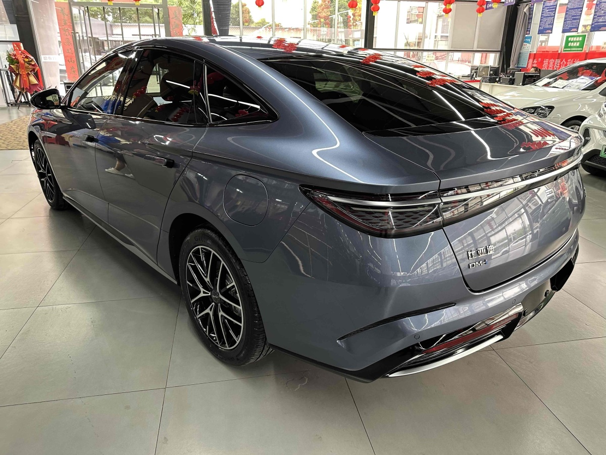 比亞迪 海豹07 DM-i  2025款 DM-i 1.5L 125km 尊貴型圖片