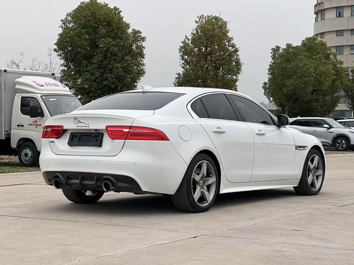 2017年1月捷豹 XE  2015款 2.0T 200PS R-Sport